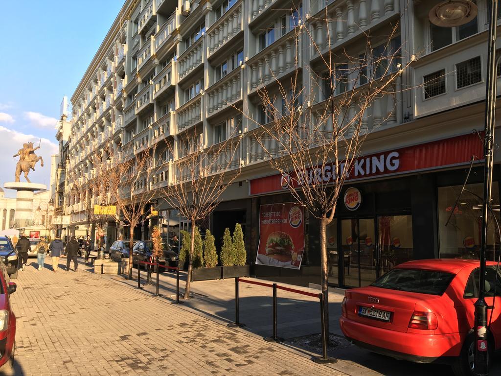 Square Vanilla Apartments Szkopje Kültér fotó